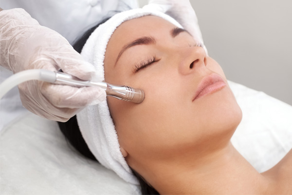 Microdermabrasion from Skin Confidence Pro